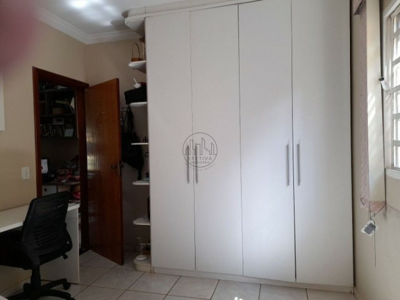 Imagem Casa com 3 Quartos à Venda, 300 m² em Riacho Fundo I - Brasília Imagem Casa com 3 Quartos à Venda, 300 m² em Riacho Fundo I - Brasília