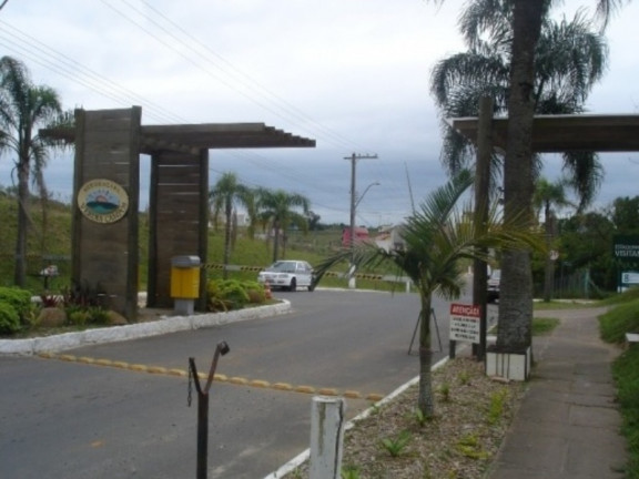 Imagem Terreno à Venda, 384 m² em Alto Petrópolis - Porto Alegre Imagem Terreno à Venda, 384 m² em Alto Petrópolis - Porto Alegre