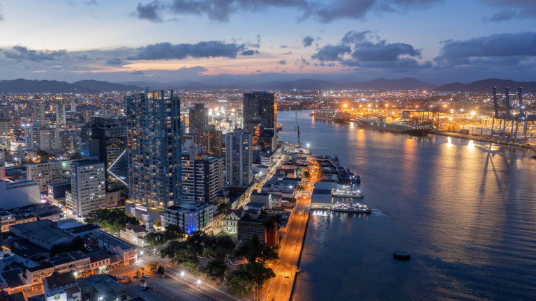 Imagem Imóvel com 1 Quarto à Venda, 46 m² em Centro - Itajaí Imagem Imóvel com 1 Quarto à Venda, 46 m² em Centro - Itajaí