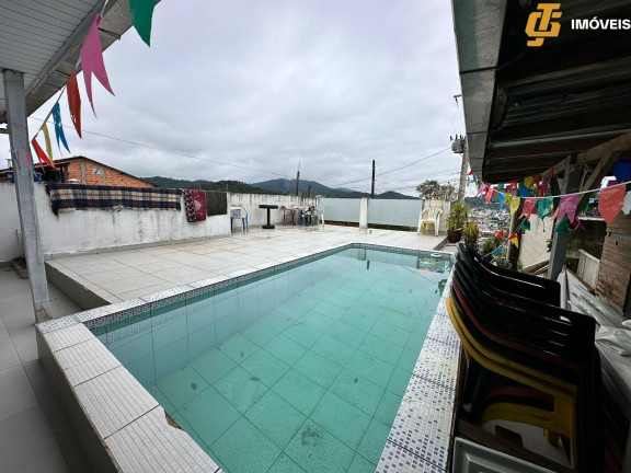 Imagem Casa com 3 Quartos à Venda, 300 m² em Tabuleiro - Camboriú Imagem Casa com 3 Quartos à Venda, 300 m² em Tabuleiro - Camboriú