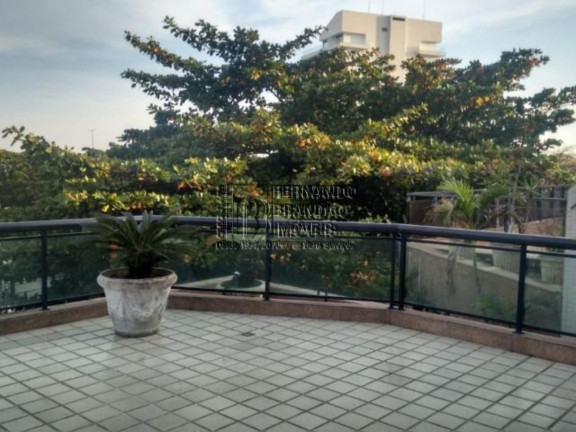 Imagem Imóvel com 4 Quartos à Venda, 618 m² em Barra Da Tijuca - Rio De Janeiro Imagem Imóvel com 4 Quartos à Venda, 618 m² em Barra Da Tijuca - Rio De Janeiro