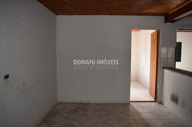 Imagem Casa com 2 Quartos à Venda, 175 m² em Região Da Abernéssia - Campos Do Jordão Imagem Casa com 2 Quartos à Venda, 175 m² em Região Da Abernéssia - Campos Do Jordão