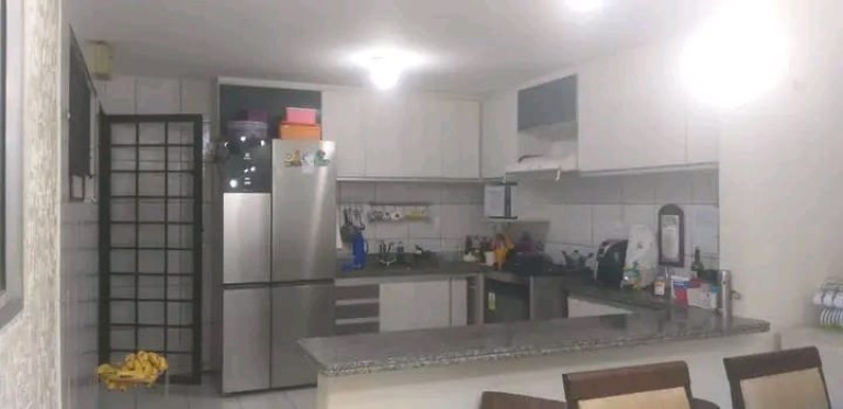Imagem Casa com 3 Quartos à Venda, 300 m² em Dirceu Arcoverde I - Teresina Imagem Casa com 3 Quartos à Venda, 300 m² em Dirceu Arcoverde I - Teresina