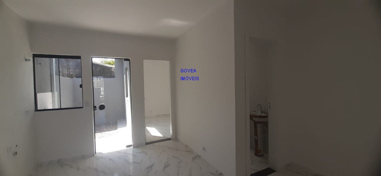 Imagem Casa com 2 Quartos à Venda, 42 m² em Tatuquara - Curitiba