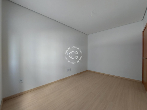 Imagem Apartamento com 2 Quartos à Venda, 57 m² em Menino Jesus - Santa Maria Imagem Apartamento com 2 Quartos à Venda, 57 m² em Menino Jesus - Santa Maria
