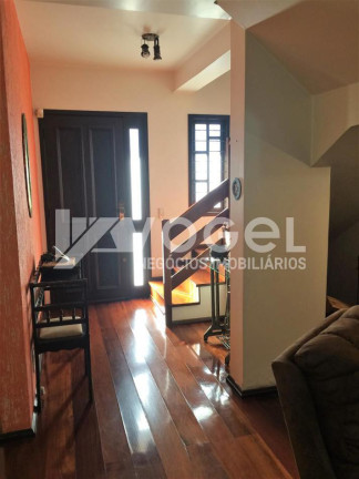 Imagem Casa com 3 Quartos à Venda, 244 m² em Primavera - Novo Hamburgo Imagem Casa com 3 Quartos à Venda, 244 m² em Primavera - Novo Hamburgo