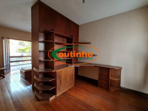 Imagem Casa com 7 Quartos à Venda, 371 m² em Rocha - Rio De Janeiro Imagem Casa com 7 Quartos à Venda, 371 m² em Rocha - Rio De Janeiro
