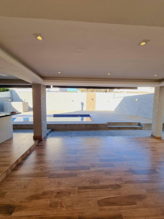 Imagem Casa com 3 Quartos à Venda, 560 m² em Alphaville - Barueri Imagem Casa com 3 Quartos à Venda, 560 m² em Alphaville - Barueri