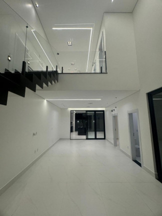 Imagem Casa com 4 Quartos à Venda, 277 m² em Ponta Negra - Manaus Imagem Casa com 4 Quartos à Venda, 277 m² em Ponta Negra - Manaus