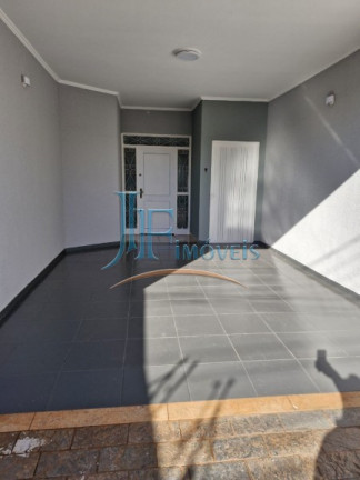 Imagem Casa com 3 Quartos à Venda, 205 m² em Lagoinha - Ribeirão Preto Imagem Casa com 3 Quartos à Venda, 205 m² em Lagoinha - Ribeirão Preto