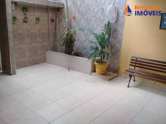 Imagem Casa com 4 Quartos à Venda, 220 m² em Centro - Cascavel Imagem Casa com 4 Quartos à Venda, 220 m² em Centro - Cascavel