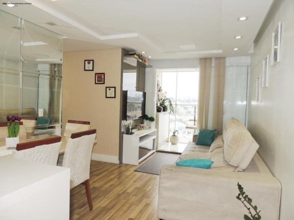 Imagem Apartamento com 3 Quartos à Venda, 68 m² em Guaíra - Curitiba