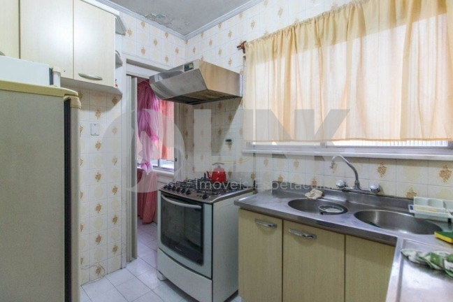 Imagem Apartamento com 3 Quartos à Venda, 140 m² em Centro Histórico - Porto Alegre Imagem Apartamento com 3 Quartos à Venda, 140 m² em Centro Histórico - Porto Alegre