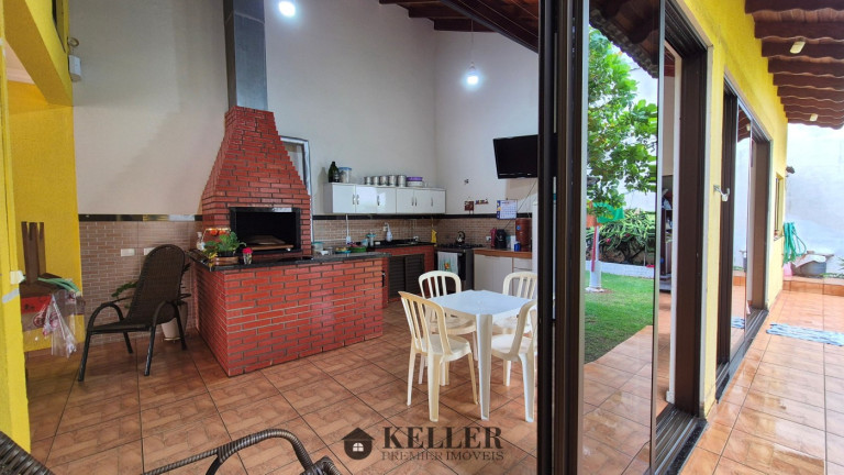 Imagem Casa com 3 Quartos à Venda, 211 m² em Bourbon - Foz Do Iguaçu