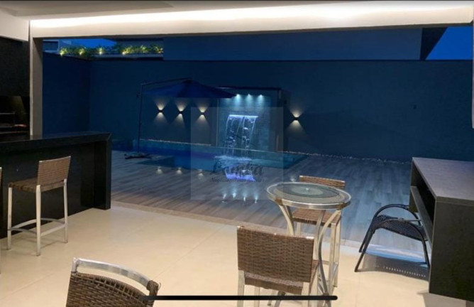 Imagem Casa com 4 Quartos à Venda, 355 m² em Tropical Ville - Cuiabá Imagem Casa com 4 Quartos à Venda, 355 m² em Tropical Ville - Cuiabá