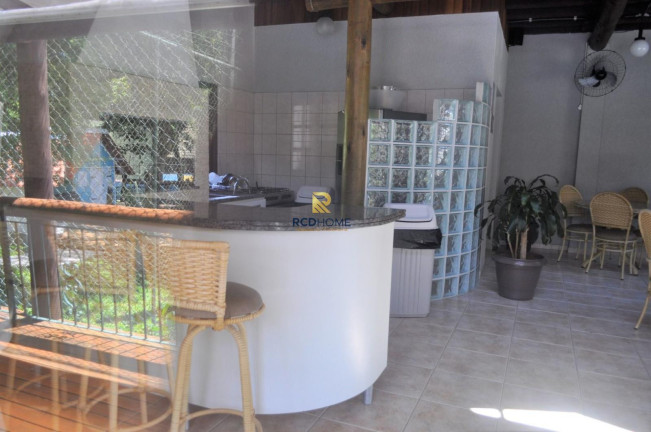 Imagem Casa com 4 Quartos à Venda, 148 m² em Vista Alegre - Curitiba
