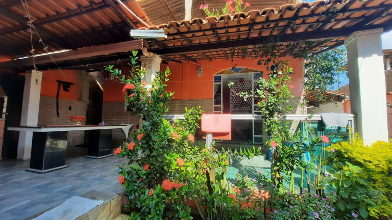 Imagem Casa com 3 Quartos à Venda, 150 m² em águia Dourada - Ibirité Imagem Casa com 3 Quartos à Venda, 150 m² em águia Dourada - Ibirité