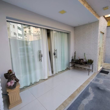 Imagem Sobrado com 3 Quartos à Venda, 350 m² em João Soares - Itabuna Imagem Sobrado com 3 Quartos à Venda, 350 m² em João Soares - Itabuna