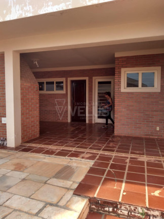 Imagem Casa com 3 Quartos à Venda, 255 m² em Centro - Itapetininga