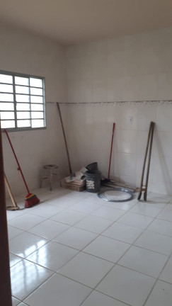 Imagem Casa com 2 Quartos à Venda, 74 m² em Vila São João - Pindamonhangaba Imagem Casa com 2 Quartos à Venda, 74 m² em Vila São João - Pindamonhangaba