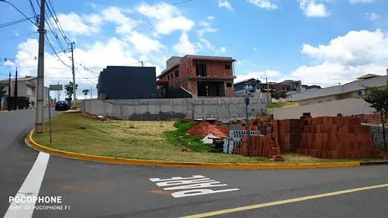 Imagem Terreno à Venda, 365 m² em Jardim Santa Rita De Cássia - Bragança Paulista Imagem Terreno à Venda, 365 m² em Jardim Santa Rita De Cássia - Bragança Paulista