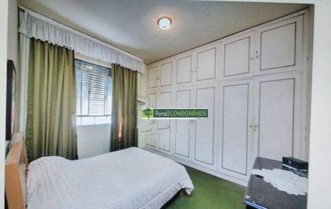 Imagem Apartamento com 3 Quartos à Venda, 130 m² em Centro - Curitiba