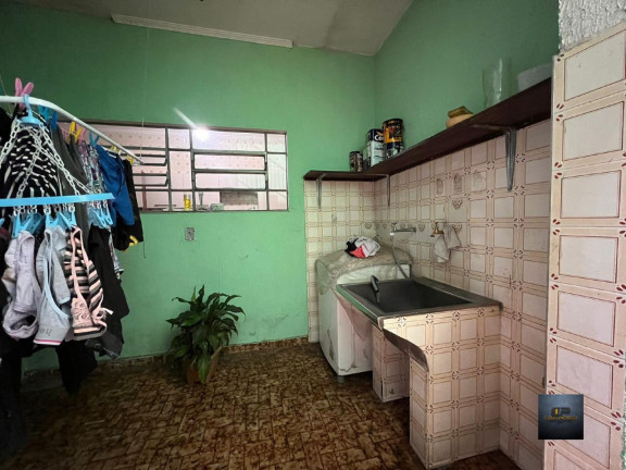 Imagem Casa com 2 Quartos à Venda, 143 m² em Jardim Stella - Santo André Imagem Casa com 2 Quartos à Venda, 143 m² em Jardim Stella - Santo André