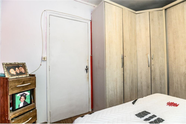 Imagem Imóvel com 1 Quarto à Venda, 44 m² em Vila Ipiranga - Porto Alegre Imagem Imóvel com 1 Quarto à Venda, 44 m² em Vila Ipiranga - Porto Alegre