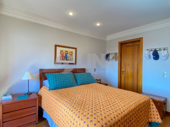 Imagem Apartamento com 3 Quartos à Venda, 140 m² em Moinhos De Vento - Porto Alegre