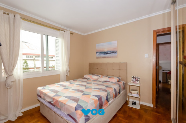 Imagem Imóvel com 2 Quartos à Venda, 69 m² em Menino Deus - Porto Alegre