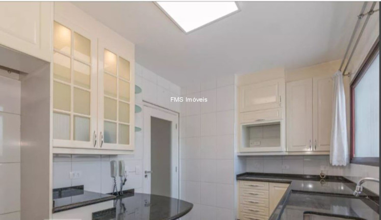 Imagem Imóvel com 4 Quartos à Venda, 125 m² em Campo Belo - São Paulo Imagem Imóvel com 4 Quartos à Venda, 125 m² em Campo Belo - São Paulo