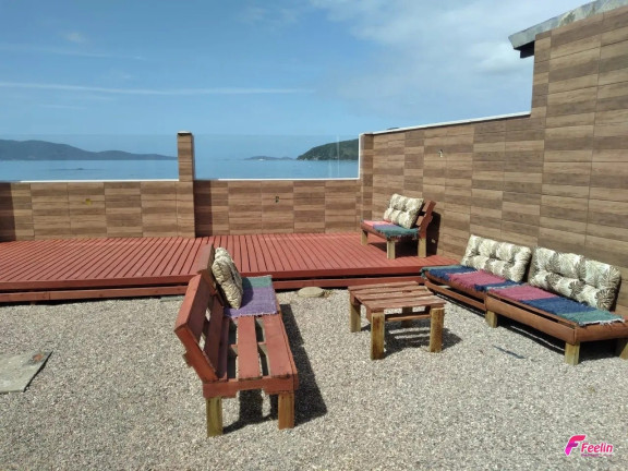 Imagem Casa com 3 Quartos à Venda, 100 m² em Pedra Branca - Palhoça Imagem Casa com 3 Quartos à Venda, 100 m² em Pedra Branca - Palhoça