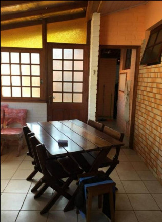 Imagem Casa com 2 Quartos à Venda, 90 m² em Posse - Teresópolis