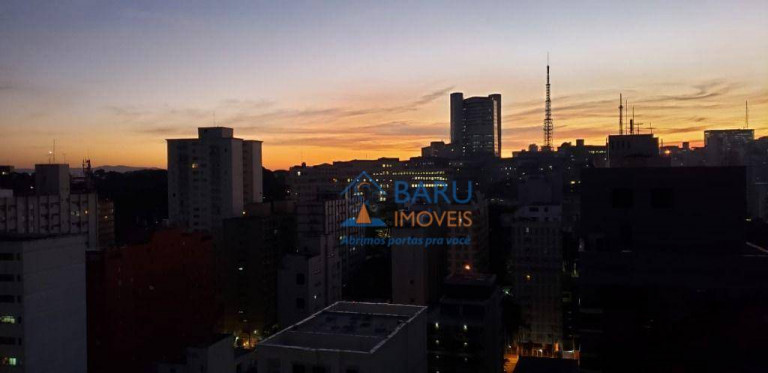 Imagem Apartamento com 4 Quartos à Venda, 195 m² em Pinheiros - São Paulo Imagem Apartamento com 4 Quartos à Venda, 195 m² em Pinheiros - São Paulo