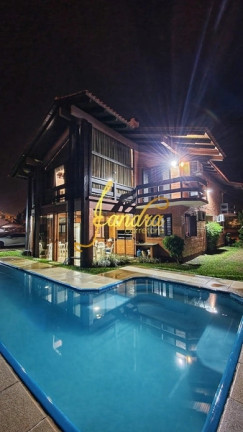 Imagem Casa com 5 Quartos à Venda, 300 m² em Centro - Xangri-la Imagem Casa com 5 Quartos à Venda, 300 m² em Centro - Xangri-la