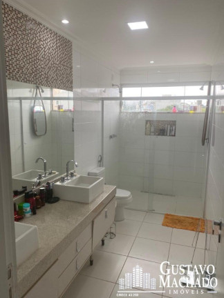 Imagem Casa com 3 Quartos à Venda, 240 m² em Jardim Belvedere - Volta Redonda Imagem Casa com 3 Quartos à Venda, 240 m² em Jardim Belvedere - Volta Redonda