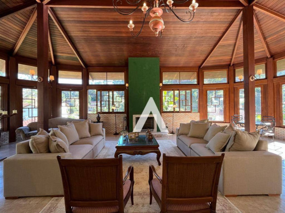 Imagem Casa com 4 Quartos à Venda ou Locação, 700 m² em Albuquerque - Teresópolis Imagem Casa com 4 Quartos à Venda ou Locação, 700 m² em Albuquerque - Teresópolis