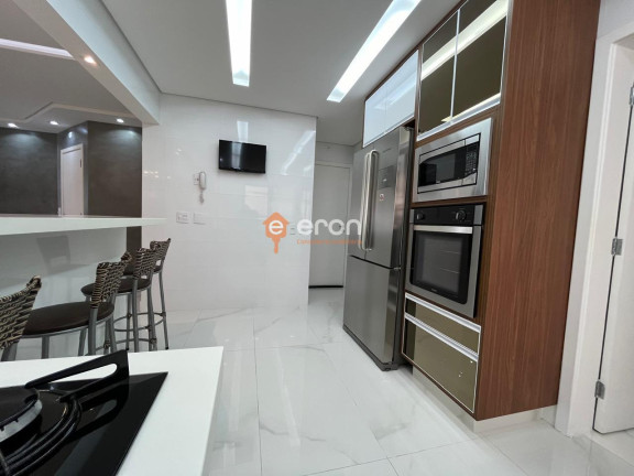 Imagem Apartamento com 3 Quartos à Venda, 130 m²