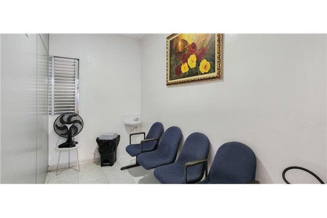 Imagem Casa com 4 Quartos à Venda, em Tatuapé - São Paulo Imagem Casa com 4 Quartos à Venda, em Tatuapé - São Paulo