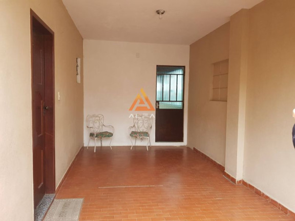 Imagem Casa com 4 Quartos à Venda, 187 m² Imagem Casa com 4 Quartos à Venda, 187 m²
