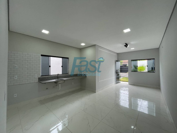 Imagem Casa com 3 Quartos à Venda, 180 m² em Jardim Comodoro - Cuiabá Imagem Casa com 3 Quartos à Venda, 180 m² em Jardim Comodoro - Cuiabá