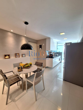 Imagem Apartamento com 4 Quartos à Venda, 260 m² em Barra Da Tijuca - Rio De Janeiro