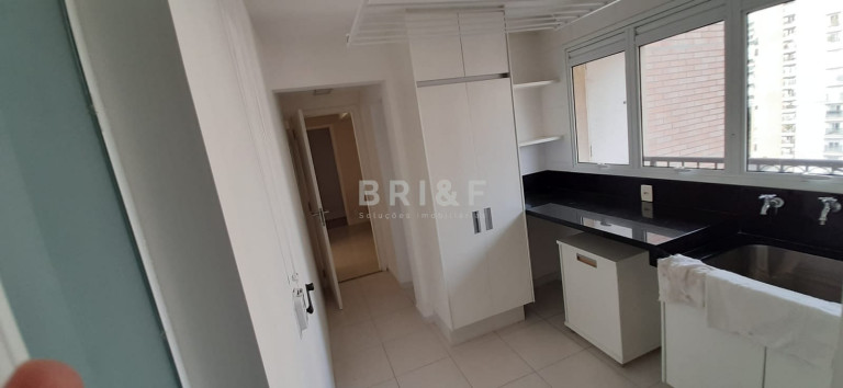 Imagem Apartamento com 3 Quartos à Venda, 191 m² em Vila Nova Conceição - São Paulo Imagem Apartamento com 3 Quartos à Venda, 191 m² em Vila Nova Conceição - São Paulo