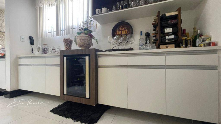 Imagem Apartamento com 3 Quartos à Venda, 120 m² em Centro - Colatina Imagem Apartamento com 3 Quartos à Venda, 120 m² em Centro - Colatina