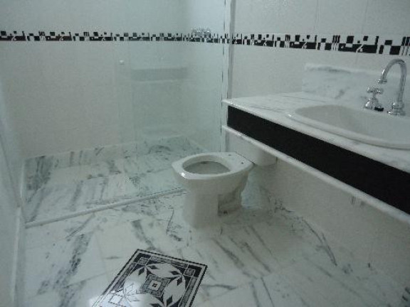 Imagem Casa com 4 Quartos à Venda,  em Alpha Conde - Alphaville