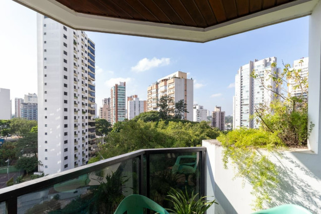 Imagem Imóvel com 4 Quartos à Venda, 255 m² em Campo Belo - São Paulo Imagem Imóvel com 4 Quartos à Venda, 255 m² em Campo Belo - São Paulo