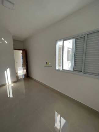 Imagem Casa com 2 Quartos à Venda, 75 m²