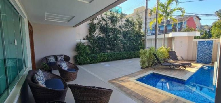 Imagem Casa com 3 Quartos à Venda, 280 m² em Jacarepaguá - Rio De Janeiro