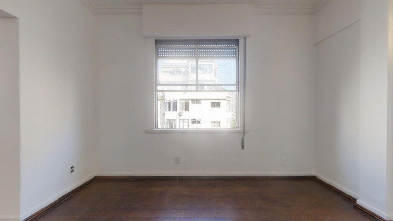 Imagem Imóvel com 2 Quartos à Venda, em Copacabana - Rio De Janeiro Imagem Imóvel com 2 Quartos à Venda, em Copacabana - Rio De Janeiro