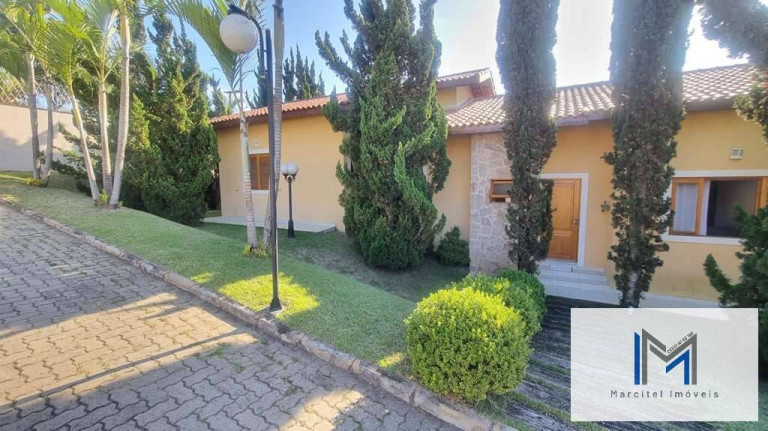 Imagem Casa de Condomínio com 3 Quartos à Venda, 453 m² em Jardim Ana Estela - Carapicuíba